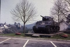 Wiltz-GDL-A.-tank-en-kasteel-1975