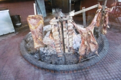 1_P1000150-Asado-in-restaurant