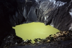 57-07-Irazu-Volcano-P.N.-krater