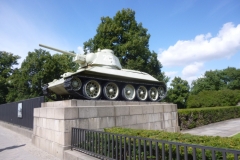 P1040087-Berlijn-Russisch-oorlogsmonument