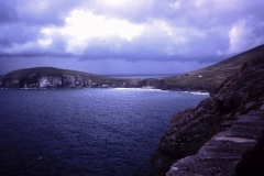 54-09-Dunquin-Kerry-Kust-bij-Beehive-Huts-Slea-Head