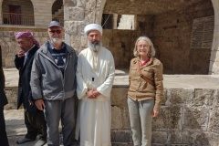 20220323-62-Lalish-with-yezidi-priest