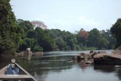 1_HPIM0607-Op-Lobé-rivier-bij-Kribi