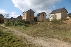 1_P1020114-Betsileo-style-houses