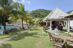 20250803-90-Buss-A-Lyme-Bar-on-Little-Bay