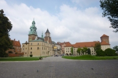 P1040559-Krakau-binnenkoer-kasteel