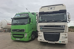 1_20250916-396-Azeri-nad-Russian-Trucks-ready-for-the-long-haul