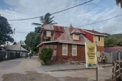 20230204-63-La-Digue-old-creole-house