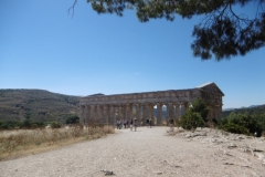 P1010424-Segesta-temple