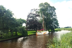 20240726-196-Lunch-in-stil-Fries-dorpje-bij-kanaal